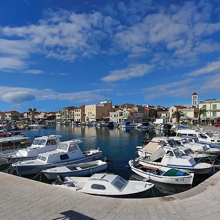 Lovely In Hébergement de vacances Vodice